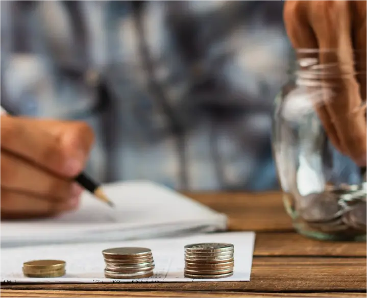 El déficit fiscal impacta tu negocio: más impuestos, menos crédito y menor consumo. Aprende estrategias para afrontarlo