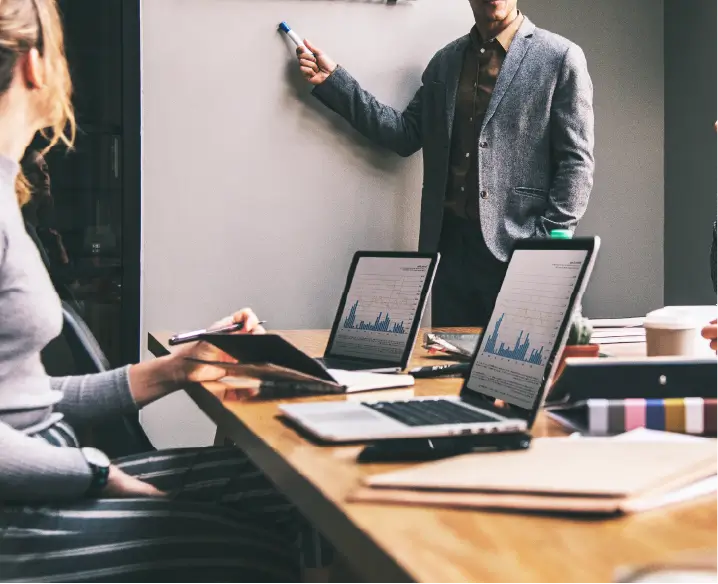 ¿Vale la pena formalizar tu empresa? Hoy en Al Día con  AGIL te enseñamos los pros, contras y pasos clave para tomar la mejor decisión.
