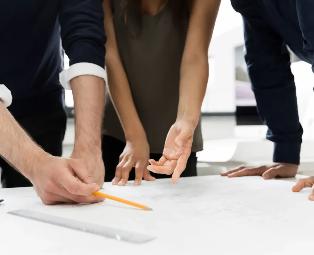Nueva jornada laboral en Colombia 2025: reducción de horas, pagos extra y guía práctica para empresas. Ejemplos claros y sanciones.